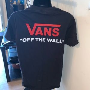 🎯SOLD🎯 Vans off the wall shirt